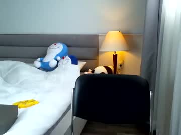 girl
        asian_angel1994 cam image #589275