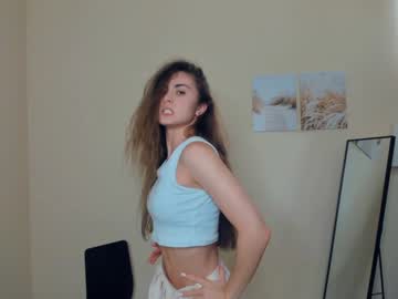 girl Cam Girls Get Busy With Their Dildos With No Shame with sweetfilling