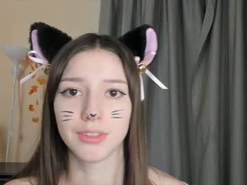 girl
        abigailkeira cam image #2917873