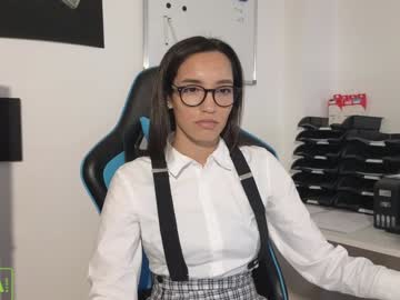 girl
        alice_bane cam image #5856965