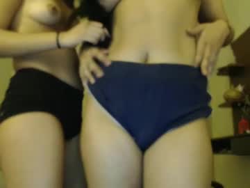 girl
        pammiee cam image #5071470