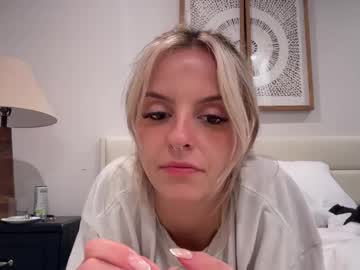 girl Cam Girls Get Busy With Their Dildos With No Shame with ashleypelosi