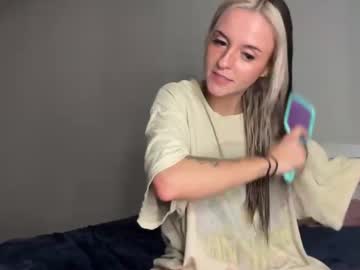 girl Cam Girls Get Busy With Their Dildos With No Shame with bbybridget