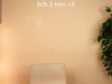 girl
        lizbethburks cam image #6750157