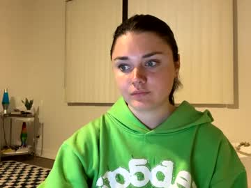 girl
        cassidyyqueen cam image #1738159