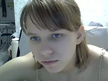 girl
        the_partisan cam image #3850965