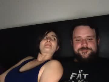 couple
        salacious_d42069 cam image #1266035