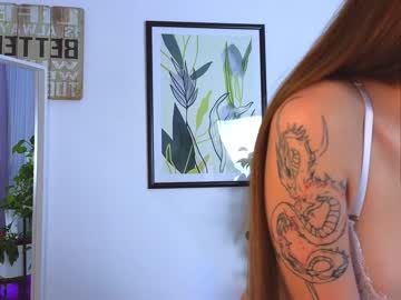 girl
        elizabeth__gray cam image #1547696