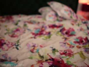 girl
        shy_jane cam image #519492
