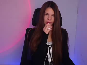 girl
        stasy_milk cam image #5404767