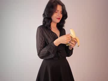 girl
        dorio___s cam image #2662326