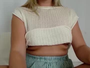 girl Cam Girls Get Busy With Their Dildos With No Shame with innocentblonde789