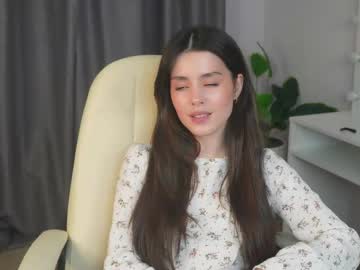 girl
        lucky_forme cam image #6259861