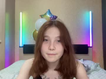 couple
        lolasava_li cam image #1724760