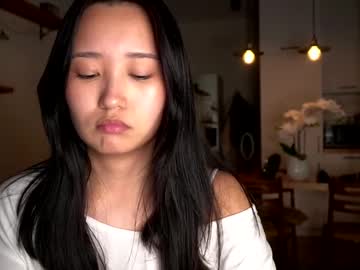 girl Cam Girls Get Busy With Their Dildos With No Shame with juliastapes