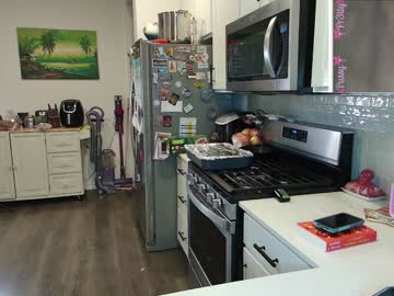 girl
        emberpheonixxx cam image #5574142