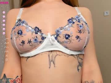 girl
        catherinevelez cam image #1350405