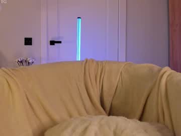 girl
        tollysage cam image #6765651