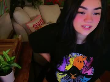 girl
        annatigarr cam image #6681133