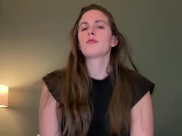 girl
        aprilnextdoor92 cam image #6568389