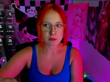 girl
        margaret_red cam image #4744536