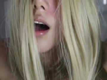 girl
        wendy_daniela cam image #4126795