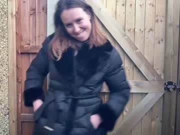 girl
        eatmypie69 cam image #3413538