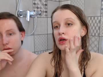 couple
        lian004 cam image #4125555