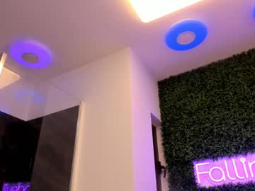girl
        hotfallingdevil cam image #6760816