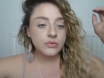 girl
        brooke_clarkexo cam image #1807840