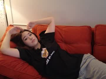 girl
        kimi_kay cam image #4814166