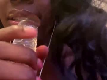 girl Cam Girls Get Busy With Their Dildos With No Shame with lilyblloom