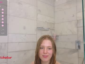 girl
        hichatur cam image #3257052