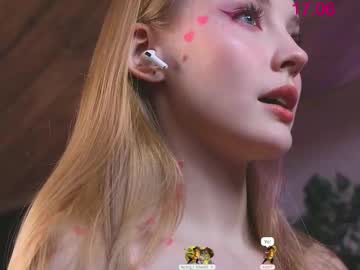 girl
        lissa_meooow cam image #7020137