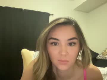 girl
        kyleegrey cam image #545783