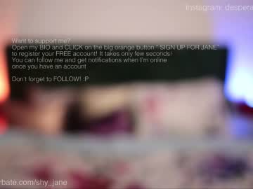 girl
        shy_jane cam image #1704120