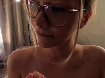 girl
        tollysage cam image #6314424