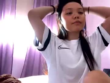 girl
        alicekttn cam image #4656894