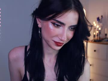 girl
        dance_kuduro cam image #4595541