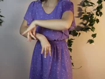 girl
        teresabriggs cam image #2556135
