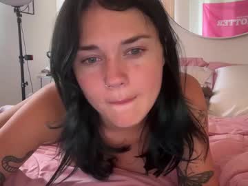 girl
        queencassidyy cam image #4832336
