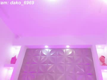 girl
        dakota_leex cam image #2397773