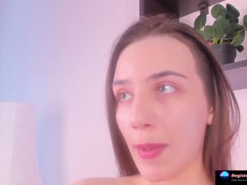 girl
        emmy_gold_ cam image #696834