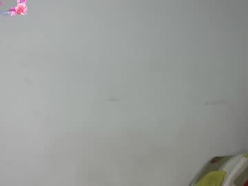 girl
        lovely_allys cam image #6802476