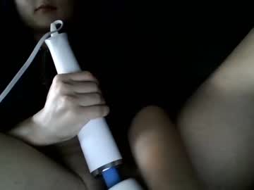 girl
        recklessvibing cam image #1639810