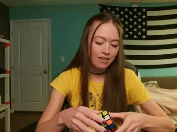 girl
        anabelleleigh cam image #6712363