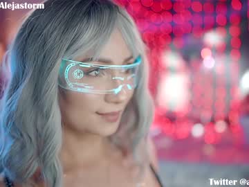 girl
        alejastorm cam image #2929568
