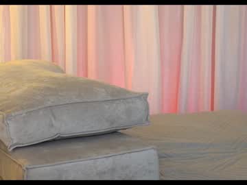 girl
        mona_elisa cam image #6862927