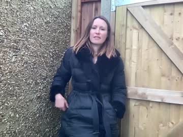 girl
        eatmypie69 cam image #3742616