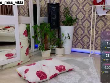girl
        misss_viki cam image #2875367